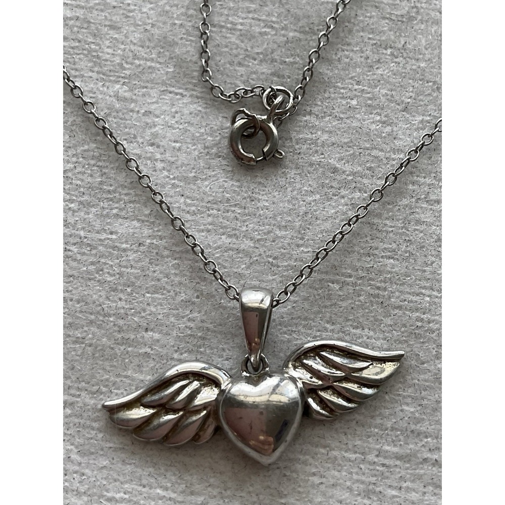 925 Sterling Silver Heart With Wings Pendant Necklace Vintage Estate Jewelry